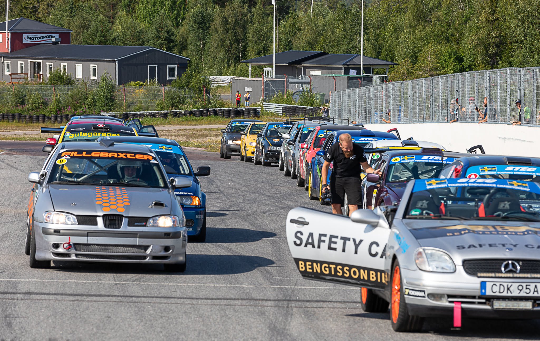 Hobbyracing för fartälskare i norr – Mittsverigebanan tar racingen till ny nivå!