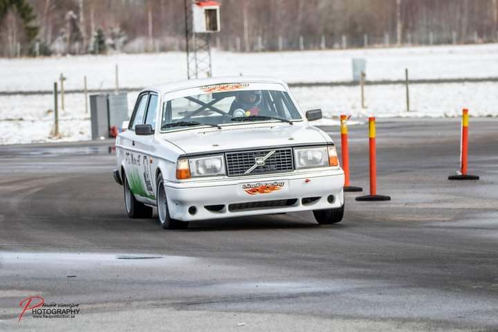 Linell Motorsport – En passion för motorsport!