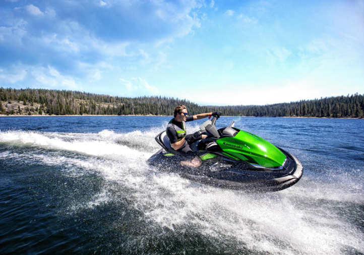 Kawasaki STX 160 LX – Din Perfekta Partner för Sommaräventyr på Vattnet!