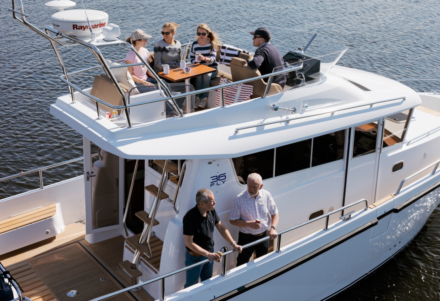 Ett finskt mästerverk på vattnet ifrån Sargo Boats – Sargo 36 Flybridge!