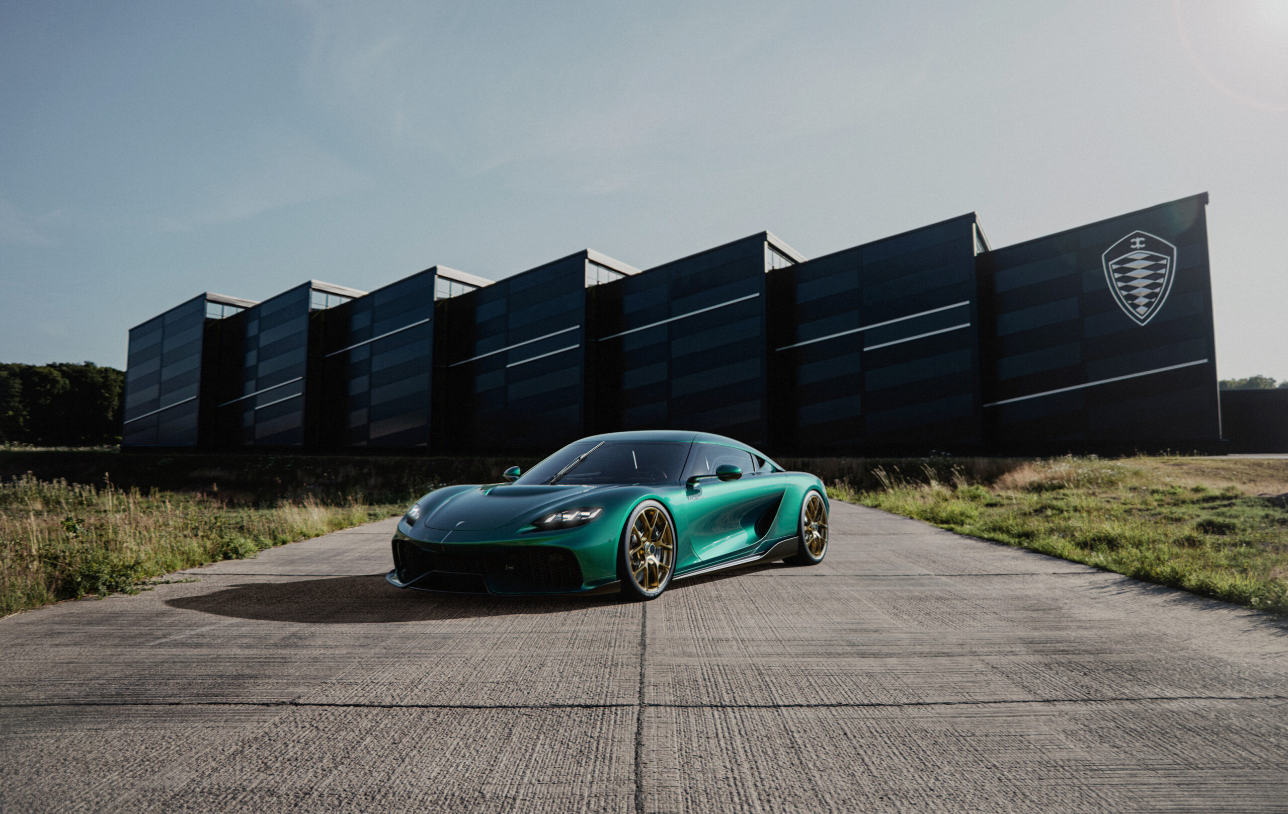 Gripen Atelier – födelseplatsen för Koenigseggs revolutionerande 4sitsiga Super Gemera GT med 2300 Hästar!